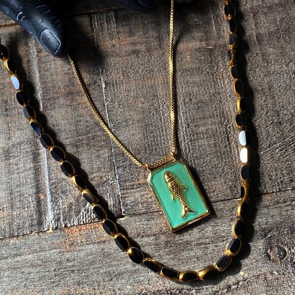 NEW Floating Fish Black Glass Beaded Necklace Set - Picture 12 of 13